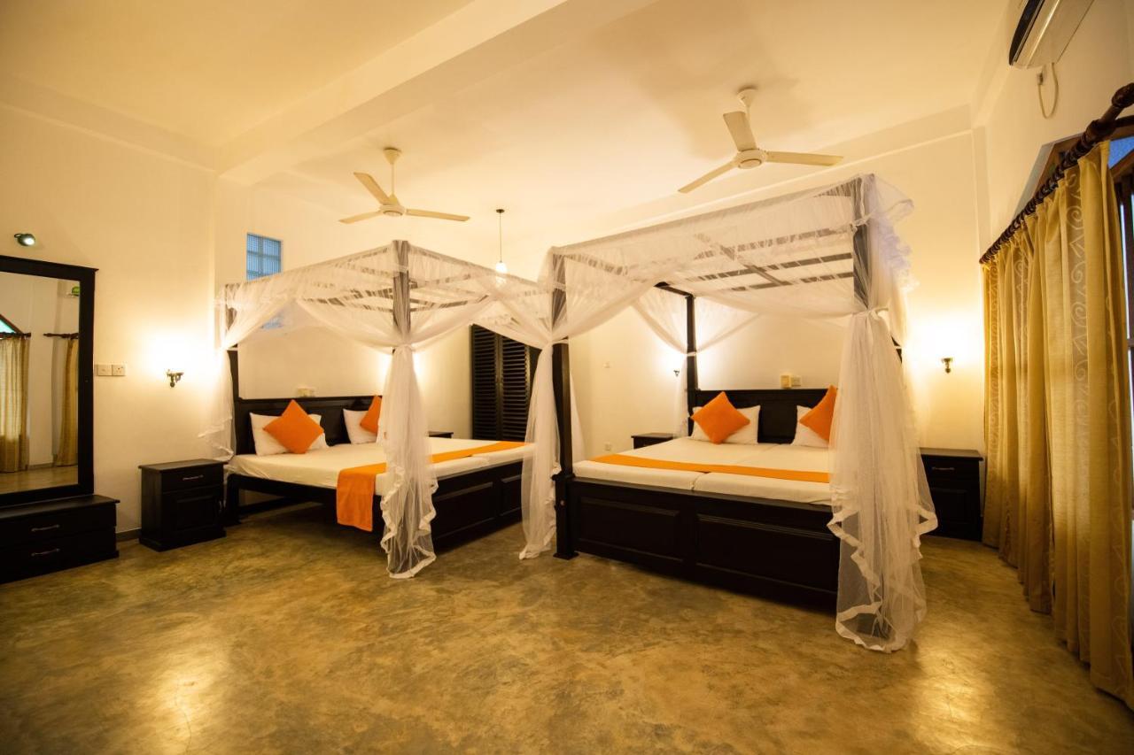 International Beach Hotel & Restaurant Hikkaduwa Exterior foto