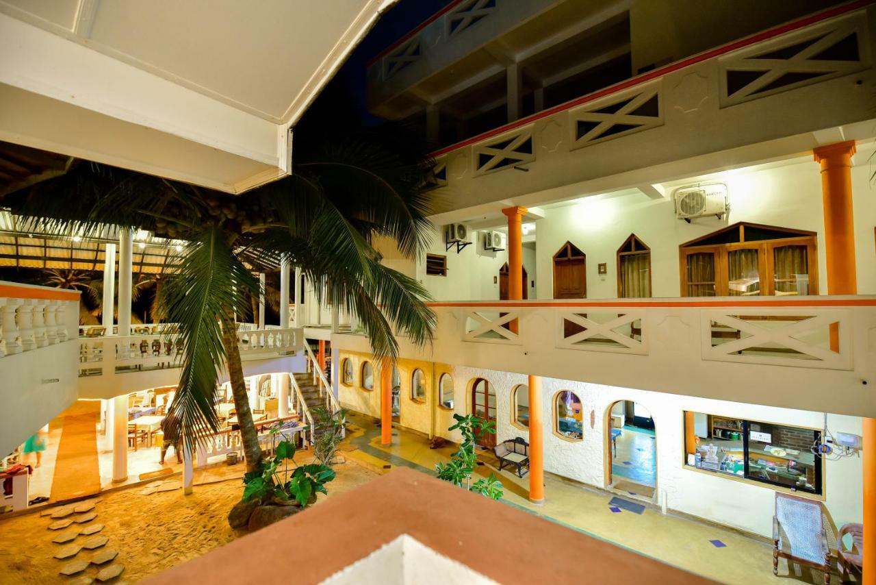 International Beach Hotel & Restaurant Hikkaduwa Exterior foto
