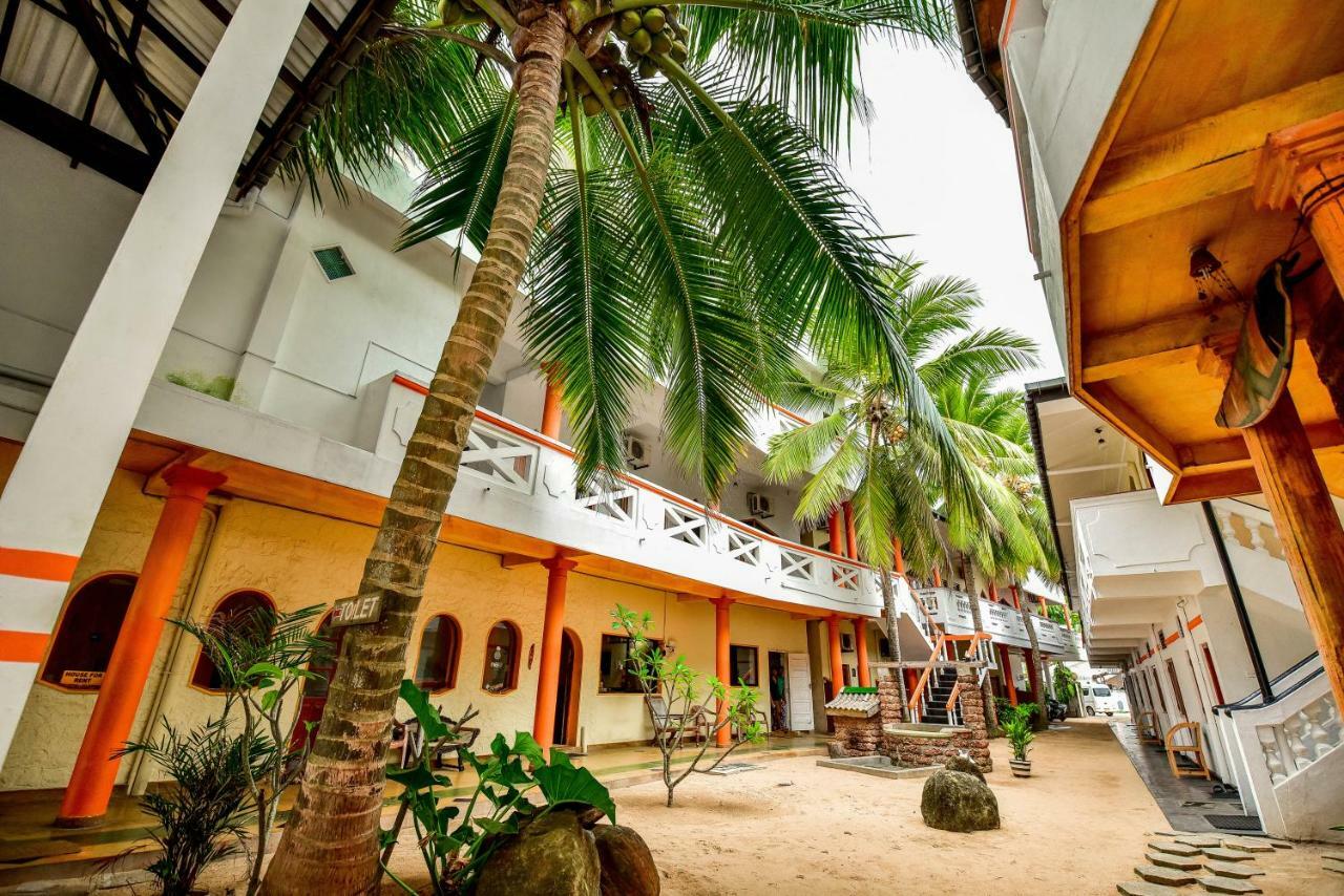 International Beach Hotel & Restaurant Hikkaduwa Exterior foto
